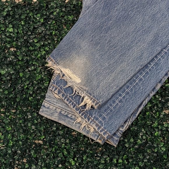 Levi's 501 Straight Leg, Button Fly Denim - Picture 7 of 13